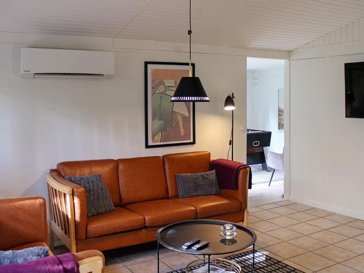 8 Person Holiday Home In R M Kongsmark 外观 照片